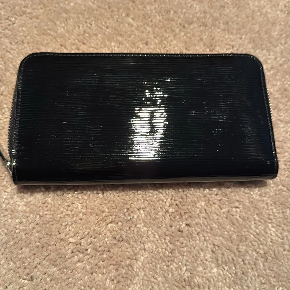 Louis Vuitton Epi Electric Long Zippy Wallet Leather Black - Picture 2 of 2